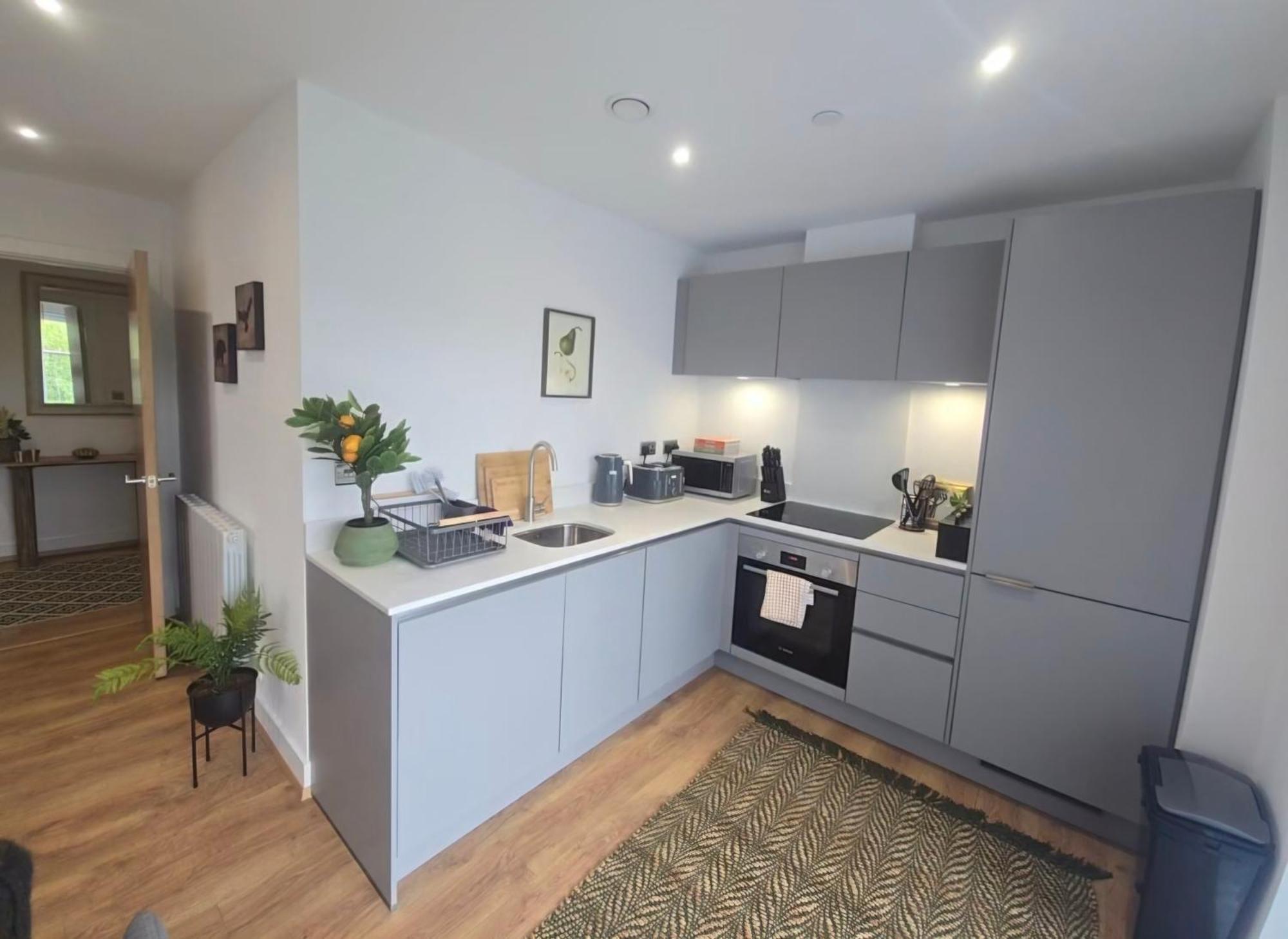 Snuggle Inn - Riverside Apartments - Views Over Looking London River Thames, Close To O2 Arena, London Excel, London City Airport, Thames Clipper- River Boat Service, Woolwich Ferry, Onsite Parking, Twin Room Option Available Extérieur photo